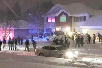 Клиент Airbnb устроил в арендованной комнате вечеринку на 250 человек 