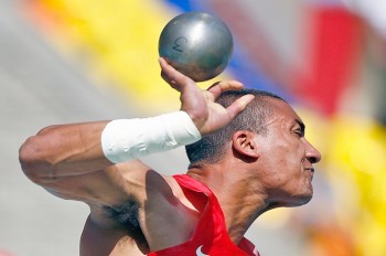 На соревнованиях в Праге легкоатлет случайно убил судью