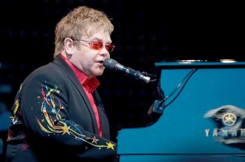 Элтон Джон объявил о завершении гастрольной карьеры