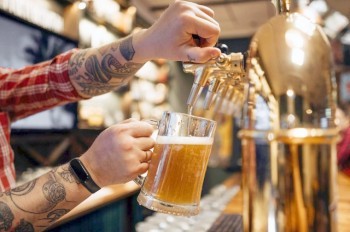 Чехия оказалась вторым по объему поставщиком пива в Россию