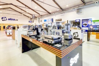 Интернет-магазин Alza озвучил чистую прибыль за год