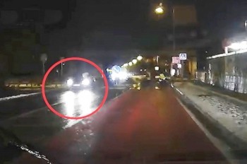 В Чехии нашли водителя, сбившего сотрудницу полиции на «зебре»