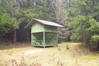 Лесники построили по всей Чехии домики, где может переночевать любой желающий