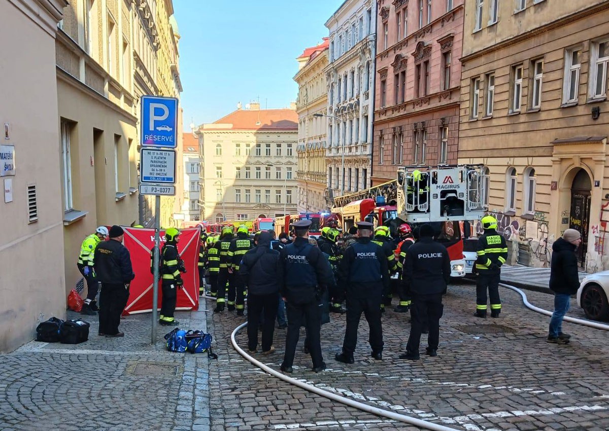 В Праге человек погиб в результате пожара в квартире