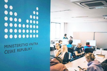 МВД Чехии готовит вторую волну получения специального ВНЖ для украинских беженцев