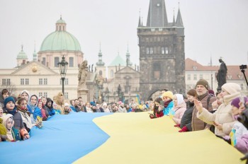 Окамура хочет полностью отменить финансовую поддержку украинцев