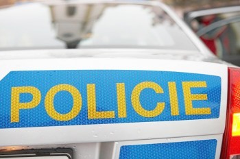 В реке в центре Праги обнаружили артиллерийский снаряд