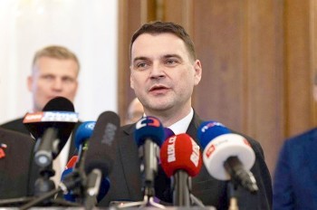 Глава МИД Чехии урезал международную гуманитарную помощь, в том числе Украине