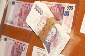 ЦБ Чехии рассказал о ситуации с фальшивыми деньгами в стране