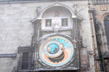 Знаменитый пражский орлой заменили электронной копией