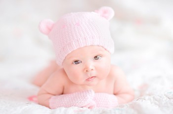 Прага выплатит премию матерям, чьи дети родились 1 января