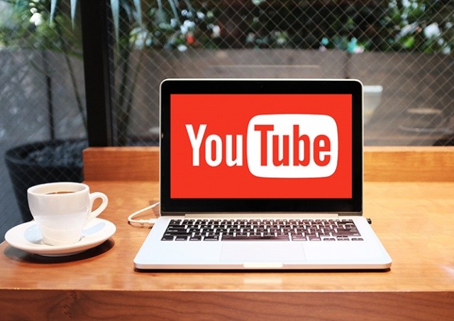 YouTube и Netflix снизят разрешение видео из-за карантина