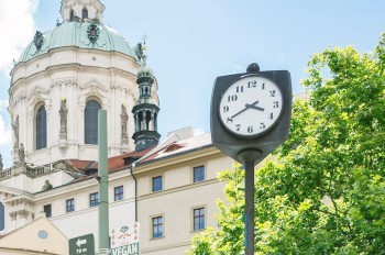 Чешские кардиологи: переход на летнее время повышает риск инфаркта