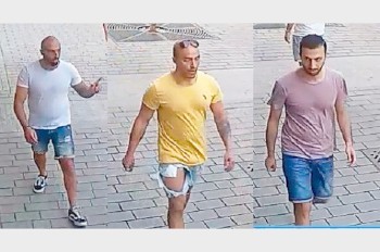 Иностранцы избили официанта в центре Праги: видео