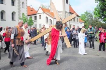 Вход бесплатный: в субботу в Праге состоится уличная постановка по Страстям Христовым