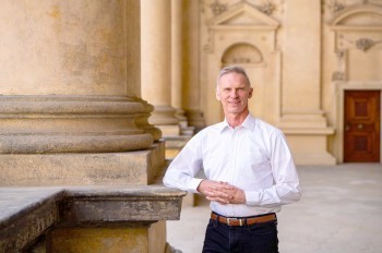 МВД Чехии предложило Гашеку полицейскую защиту от Медведева