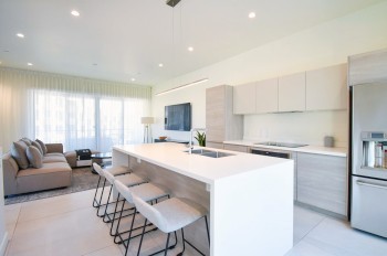 Прага просит скорее принять закон о регулировании аренды жилья через Airbnb