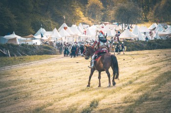 В субботу под Прагой состоится крупнейший средневековый фестиваль Чехии