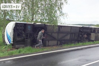 В Чехии перевернулся автобус с детьми: есть пострадавшие