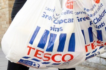 Бесплатные пластиковые пакеты исчезнут из чешских магазинов