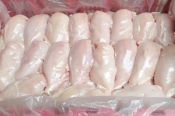 В Чехии зараженная сальмонеллой курятина попала в заведения общепита