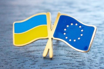 Совет ЕС утвердил отмену виз для граждан Украины