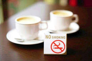 Противник запрета курения в ресторанах Чехии нашел лазейку в законе