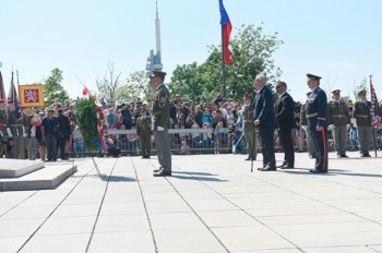 В Праге почтили память жертв Второй мировой войны: видео