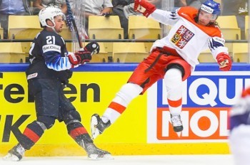 Чехия проиграла США в четвертьфинале ЧМ по хоккею: видео