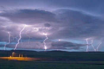 Штормовое предупреждение объявлено в Чехии