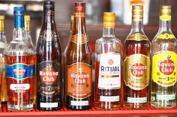 Американцы сняли фильм о выплате Чехии кубинского госдолга ромом