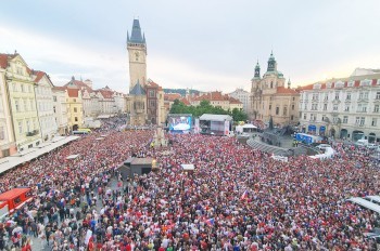 В центре Праги обустроят фан-зону, если Чехия выйдет в полуфинал ЧМ по хоккею