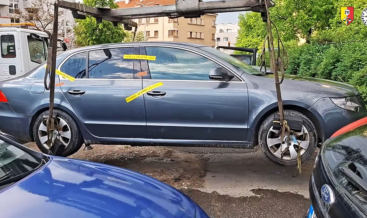 В Праге таксист изнасиловал молодую пассажирку