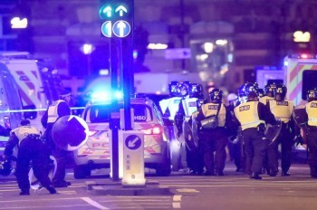 Теракт в Лондоне: 6 погибших, десятки пострадавших