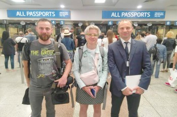 Первые «безвизовые» украинцы прибыли в Прагу