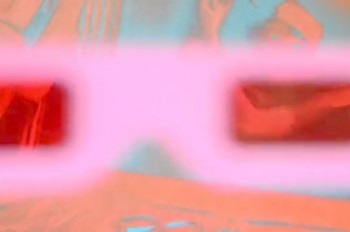 Пражская выставка предлагает взгляд сквозь розовые очки: видео

