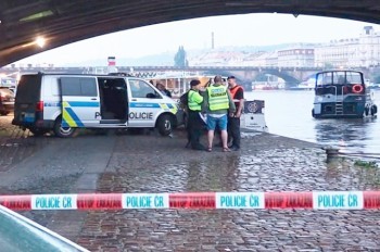 В результате ливня в Праге погиб человек