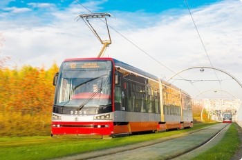 Водителям общественного транспорта Праги повысят зарплату