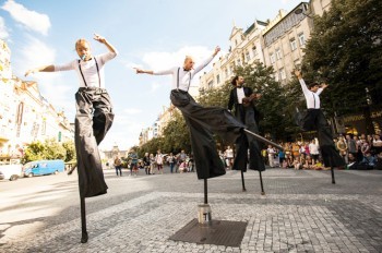 В Праге стартует международный фестиваль уличного театра