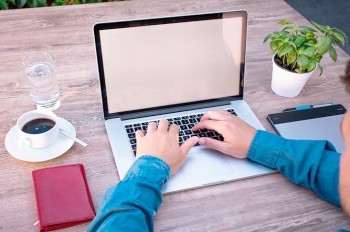 Доверчивый чех послал виртуальной возлюбленной из России 1 млн крон