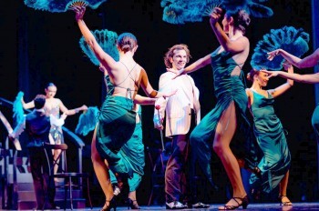 Полиция Праги показала, как загорелся эскалатор в метро: видео