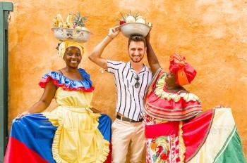 Ремонт эскалаторов на Staroměstská может затянуться на месяц. Без них станция работать не может