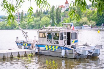 В Праге в реке утонул мужчина. Помощь опоздала на считанные секунды