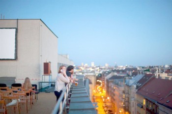 В Праге вновь открылся кинотеатр на крыше