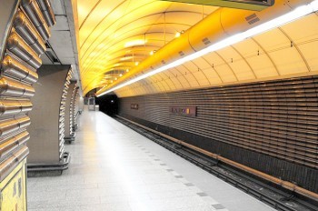 В Праге после 7 месяцев ремонта открылась станция метро Jinonice
