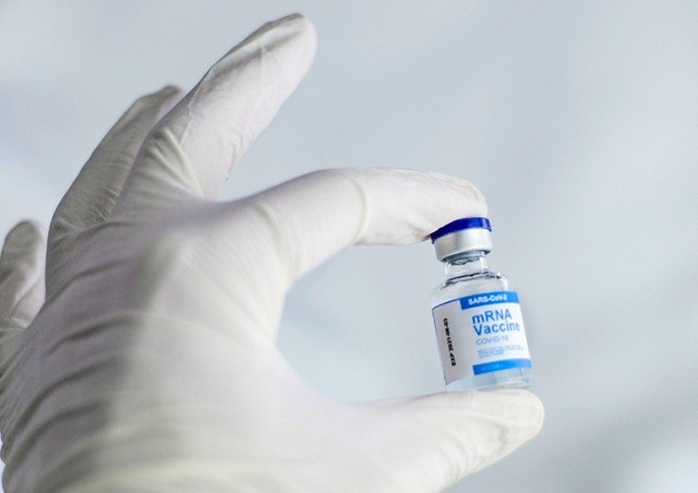 Moderna и Pfizer подняли цены на свои вакцины от коронавируса