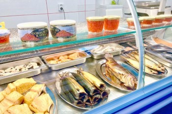 Пражский магазин морепродуктов объявил двухдневную акцию: скидка 15% на всё