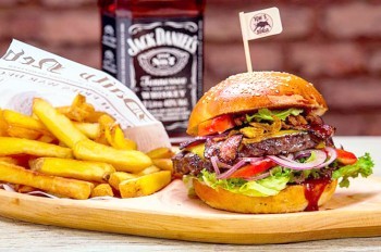 В выходные в Праге пройдет фестиваль бургеров BurgerFest