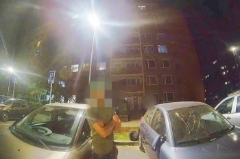 В Праге мужчина мелочно отомстил бывшей жене: видео