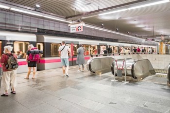 В Праге на выходные закроют участок метро линии "С"